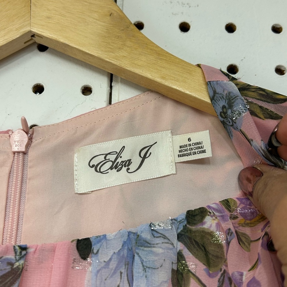 Eliza J Pink Floral Long Sleeve Maxi Dress - Picture 4 of 9
